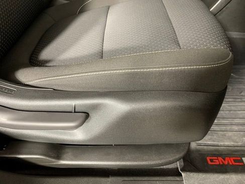 Used 2023 GMC Acadia SLE w/ Driver Convenience Package image 26