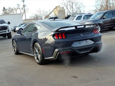 Used 2025 Ford Mustang Dark Horse image 3