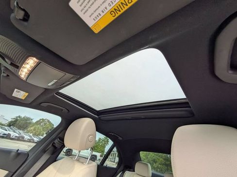 Used 2023 Mercedes-Benz E 350 Sedan image 21