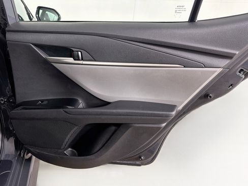 Used 2025 Toyota Camry SE w/ Convenience Package FWD image 28