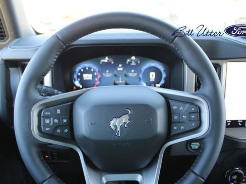 New 2025 Ford Bronco Outer Banks image 17