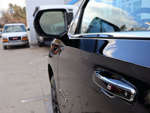 New 2026 Chevrolet Tahoe Premier AWD/4WD image 10
