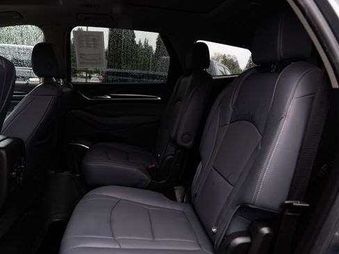 Used 2020 Buick Enclave Premium w/ Sun and Sites Package AWD/4WD image 22