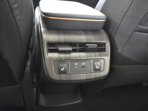Certified 2024 Nissan Ariya AWD image 30