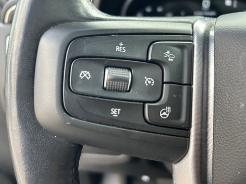 Used 2022 GMC Yukon SLT w/ SLT Premium Package image 21