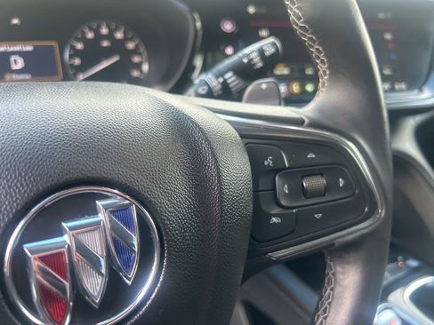 Used 2022 Buick Envision Preferred image 21