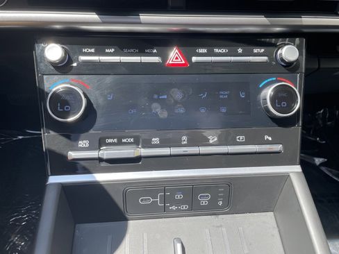 Used 2024 Hyundai Santa Fe XRT AWD/4WD image 45