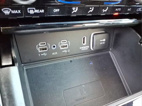 Used 2023 Jeep Grand Cherokee Summit AWD/4WD image 25