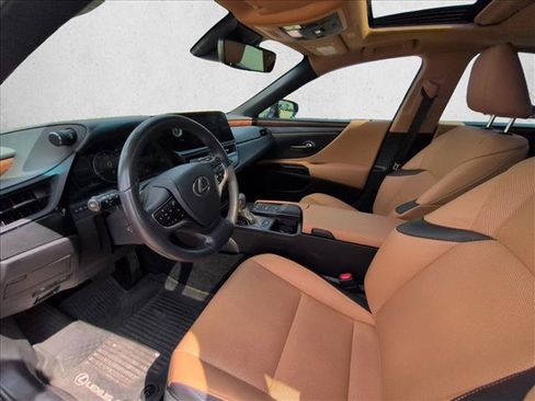 Used 2022 Lexus ES 350 w/ Premium Package FWD image 10