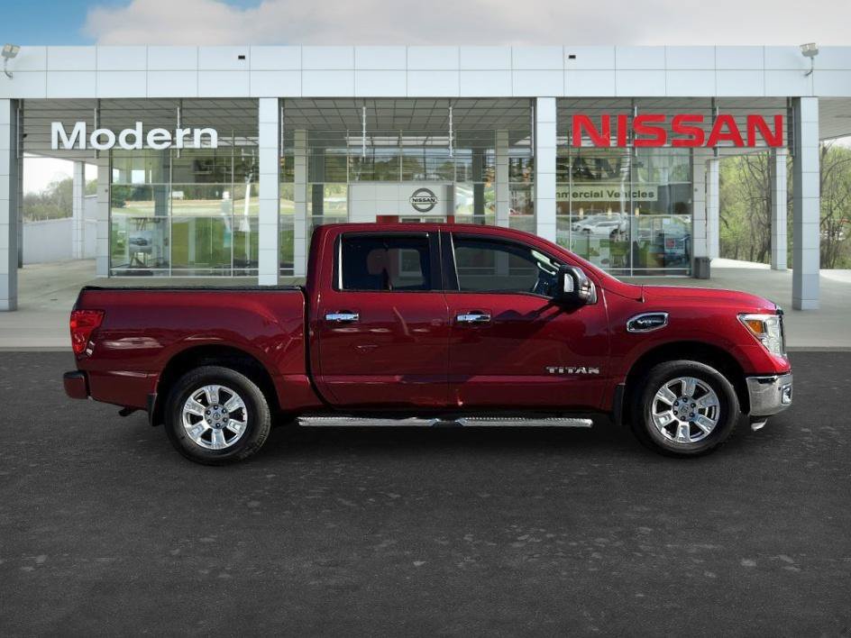 Used 2017 Nissan Titan SV RWD image 6