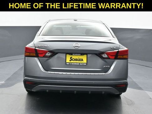 Used 2023 Nissan Altima 2.5 SV image 5
