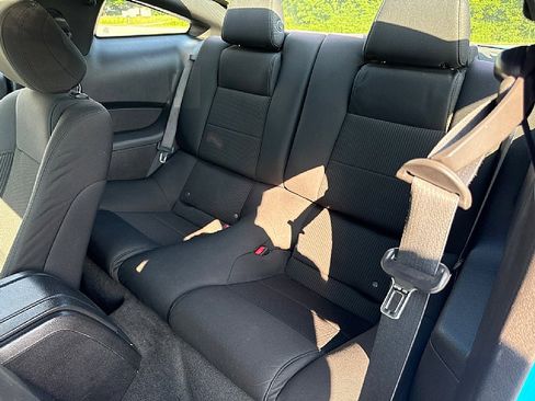 Used 2012 Ford Mustang Coupe image 12