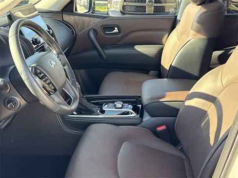 Certified 2024 INFINITI QX80 Premium Select w/ Cargo Package image 11