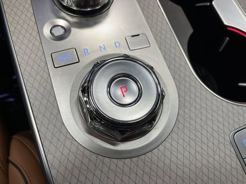 Used 2025 Genesis GV80 3.5T Advanced image 24