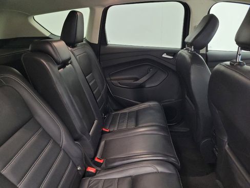 Used 2019 Ford Escape Titanium image 19