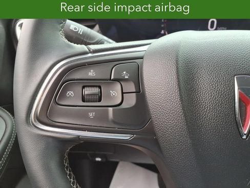 Certified 2024 Buick Encore GX Preferred FWD image 33