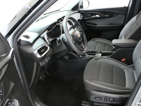 Certified 2023 Chevrolet TrailBlazer LT w/ Convenience Package FWD image 24