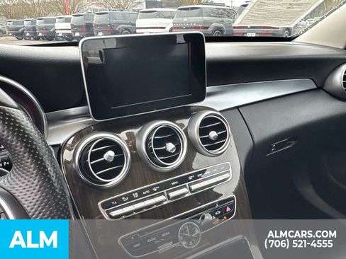 Used 2017 Mercedes-Benz C 300 4MATIC Sedan image 23