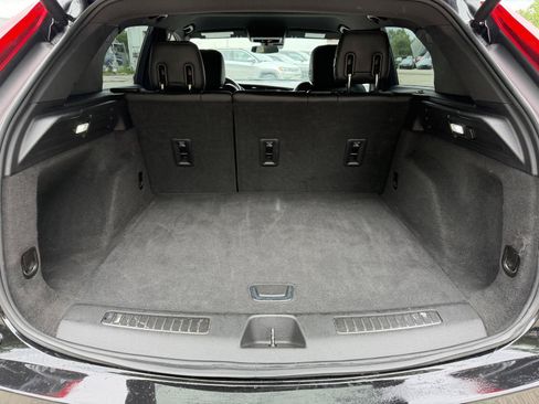 Used 2023 Cadillac XT4 Premium Luxury w/ Cold Weather Package AWD/4WD image 26
