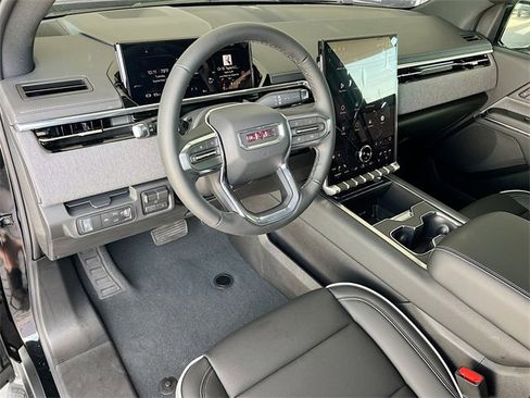 New 2026 GMC Sierra EV Elevation image 6