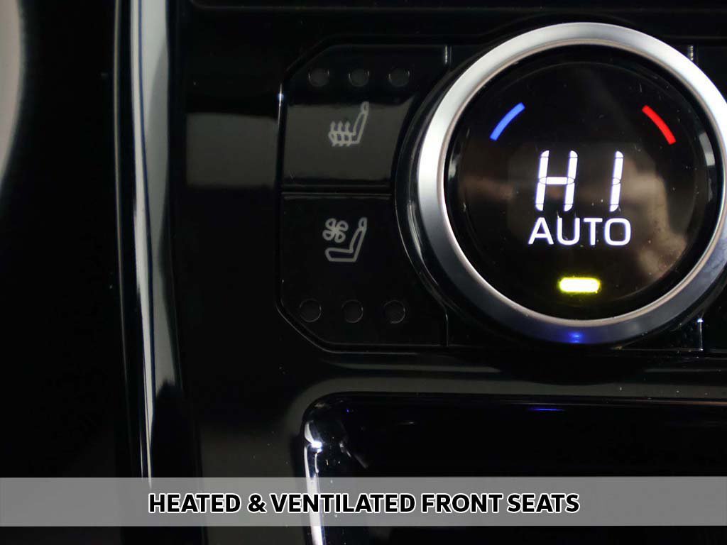 Used 2023 Toyota Highlander Limited AWD/4WD image 7