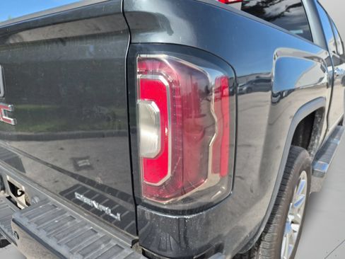 Used 2018 GMC Sierra 1500 Denali RWD image 29