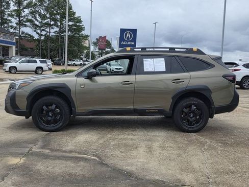 Used 2022 Subaru Outback Wilderness AWD/4WD image 4
