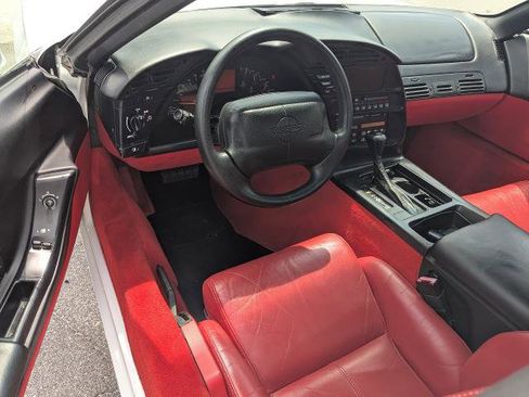 Used 1996 Chevrolet Corvette Coupe RWD image 11