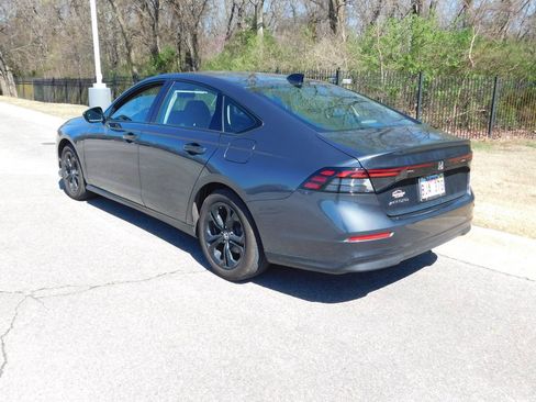 Used 2025 Honda Accord SE image 3
