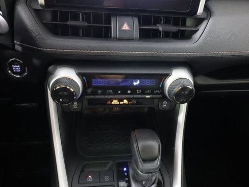 Used 2024 Toyota RAV4 XLE image 17