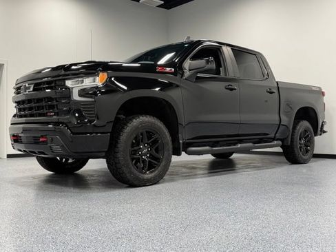 Used 2023 Chevrolet Silverado 1500 LT Trail Boss w/ Protection Package AWD/4WD image 5
