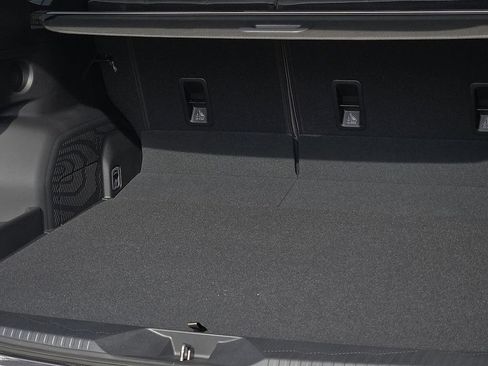 New 2025 Subaru Forester Limited image 17