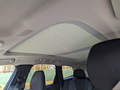 Certified 2024 Volvo XC60 B5 Core w/ Protection Package Premier image 18