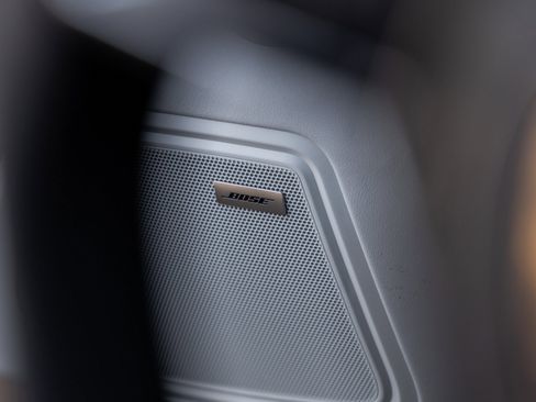 New 2026 Porsche Macan S image 20