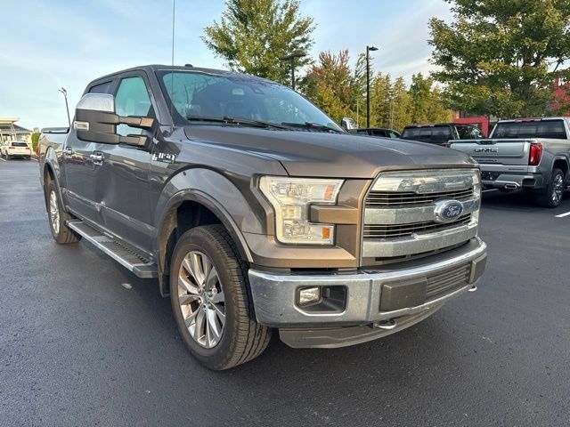 Used 2016 Ford F150 Lariat w/ Equipment Group 502A Luxury AWD/4WD image 4