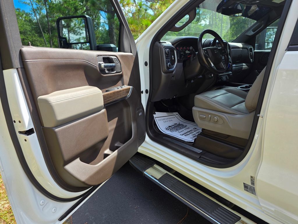 Used 2022 Chevrolet Silverado 1500 RST w/ All Star Edition Plus AWD/4WD image 11