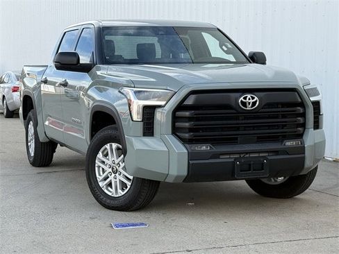 Used 2026 Toyota Tundra SR5 image 2
