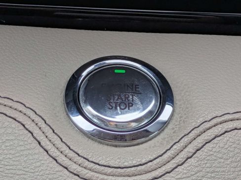 Used 2023 Lincoln Navigator L Reserve AWD/4WD image 36