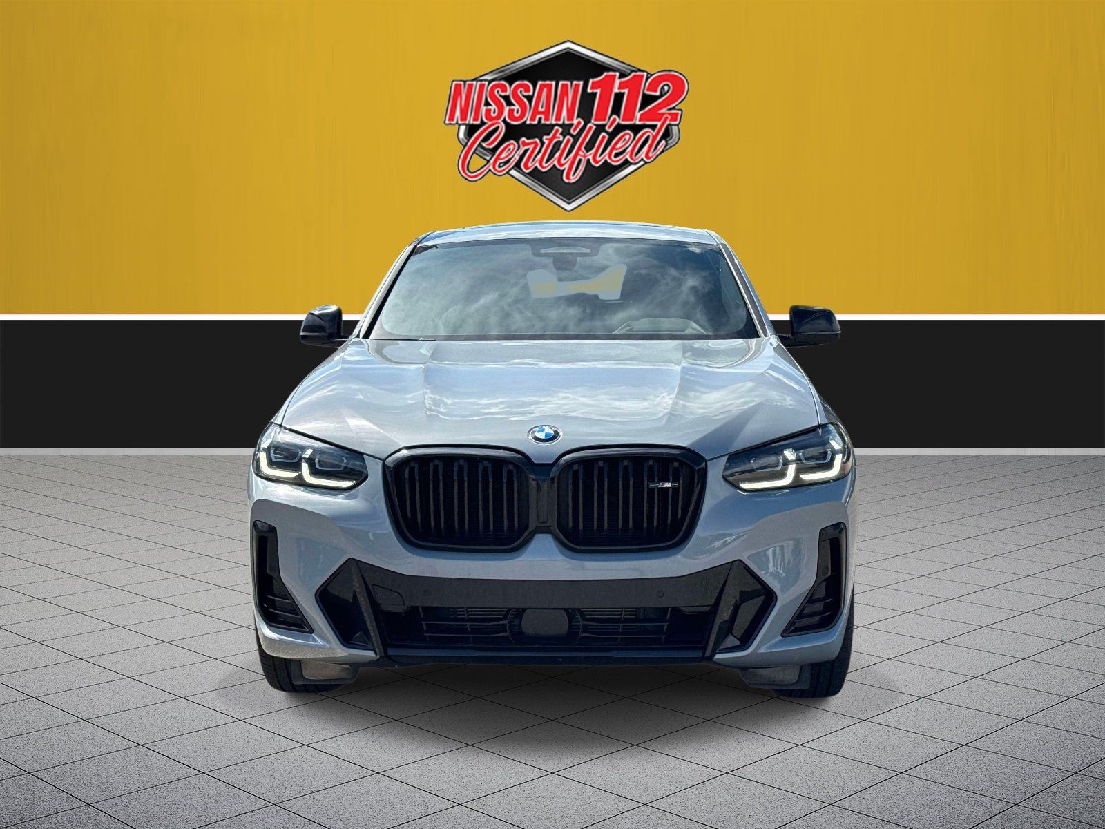 Used 2023 BMW X4 M40i w/ Premium Essential Package AWD/4WD image 2