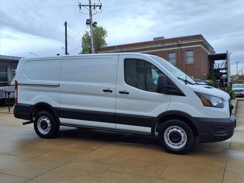 New 2025 Ford Transit 150 Low Roof image 16