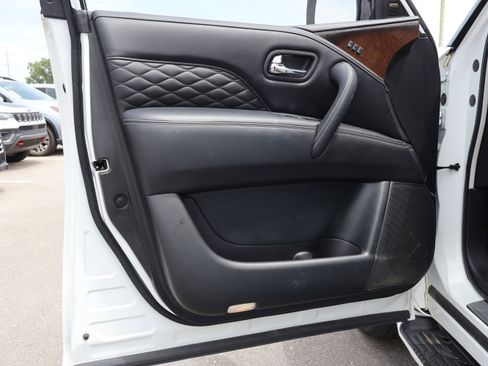 Used 2019 INFINITI QX80 Luxe w/ Proactive Package AWD/4WD image 41