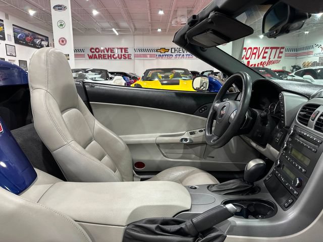 Used 2006 Chevrolet Corvette Convertible w/ Preferred Equipment Group RWD image 12