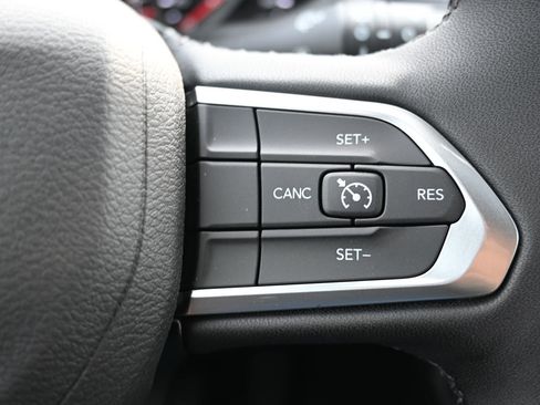 New 2026 Jeep Compass Latitude image 12