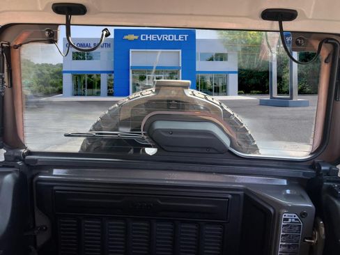 Used 2022 Jeep Wrangler Unlimited Sport AWD/4WD image 33
