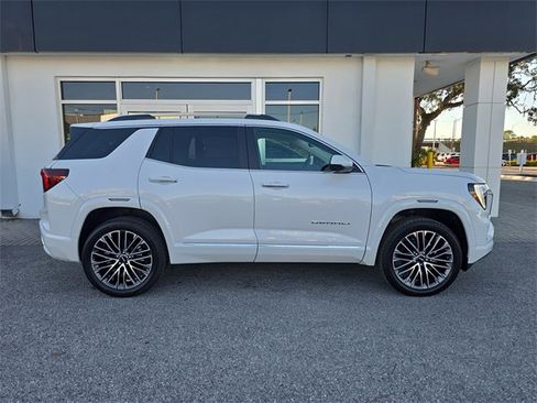 New 2026 GMC Terrain Denali w/ LPO, Floor Liner Package image 7