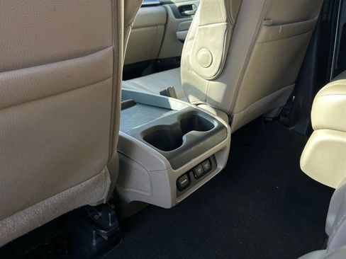 Used 2018 Honda Odyssey EX-L image 19