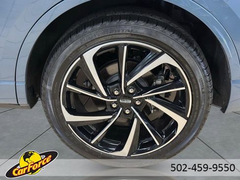 Used 2024 Lincoln Corsair Grand Touring w/ Equipment Group 301A image 12