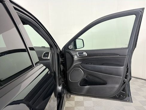 Used 2018 Jeep Grand Cherokee High Altitude AWD/4WD image 30