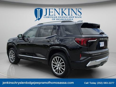 Used 2026 GMC Terrain Denali AWD/4WD image 7