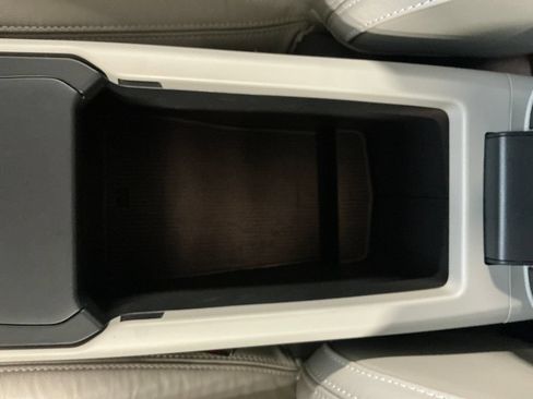 Certified 2023 Volvo XC40 B5 Plus w/ Protection Package Premier AWD/4WD image 26
